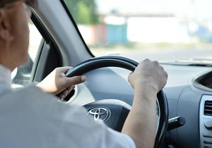 Hybride rijden: de slimme tussenstap voor automobilisten in de Hoeksche Waard
